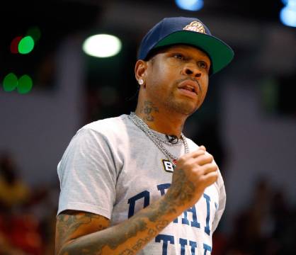 Allen Iverson Age, Height, Net Worth, Family & Bio 2024