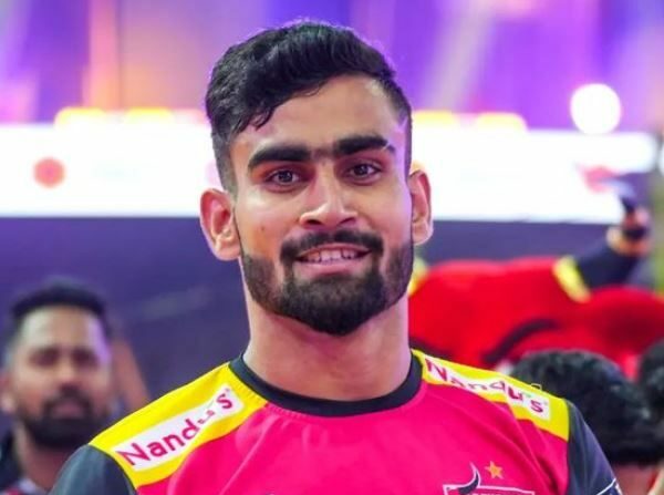 Bharat Hooda (Kabaddi Player) Height, Weight, Age, Girlfriend, Family, Biography & More 2024