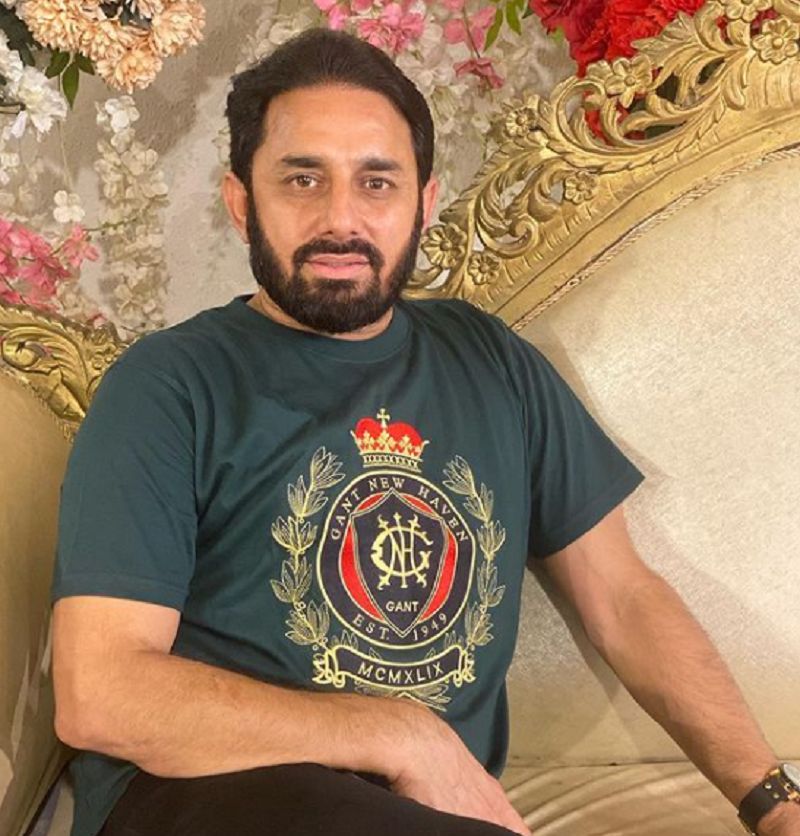 Saeed Ajmal Height, Age, Wife, Children, Family, Biography & More 2024