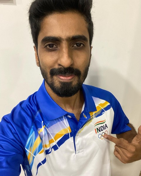 Sathiyan Gnanasekaran Height, Age, Girlfriend, Family, Biography & More 2024