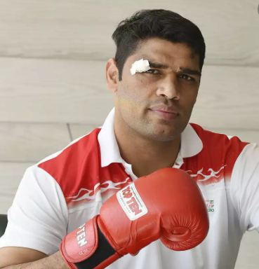 Satish Kumar (Boxer) Height, Weight, Wife, Family, Biography & More 2024