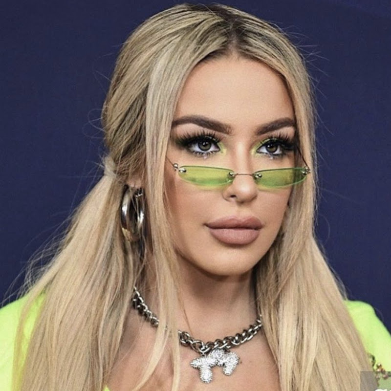 Tana Mongeau Net Worth & Earnings 2024